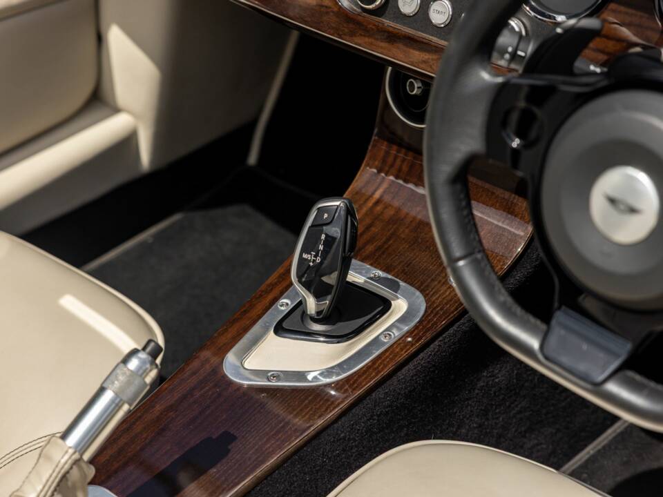 Image 44/50 of Morgan Plus Six (2022)
