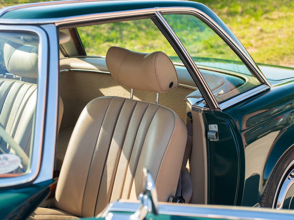 Imagen 24/44 de Mercedes-Benz 280 SL (1969)