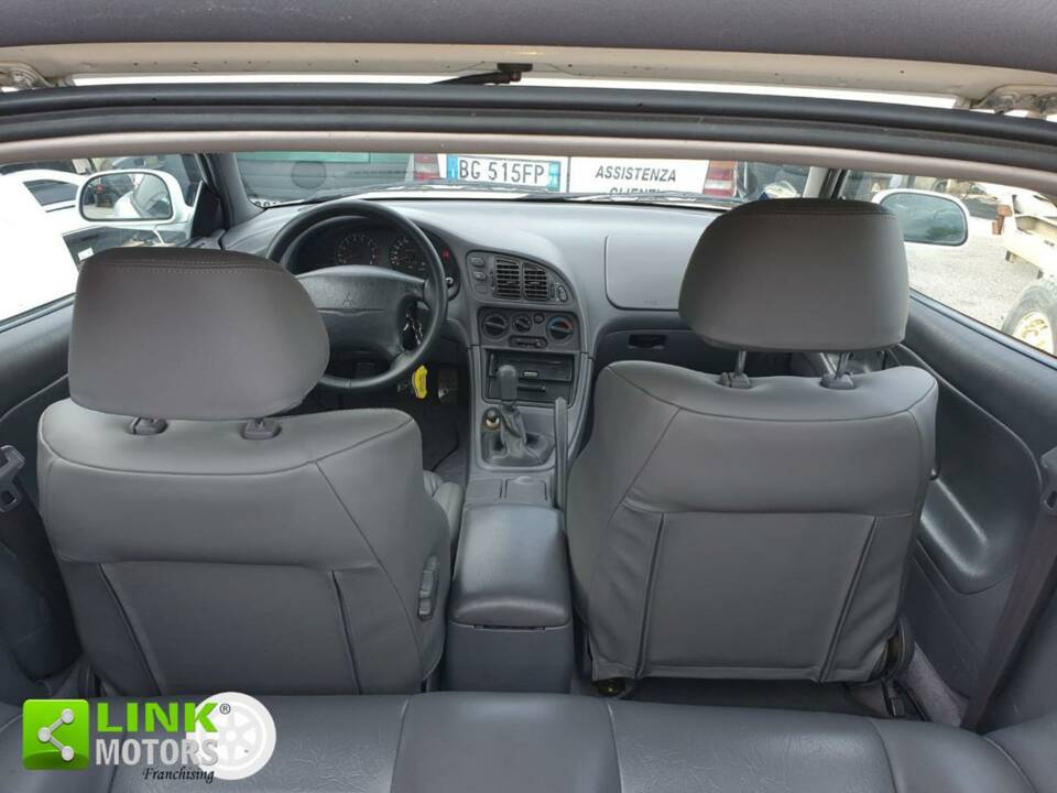 Image 9/21 of Mitsubishi Eclipse GS (1997)