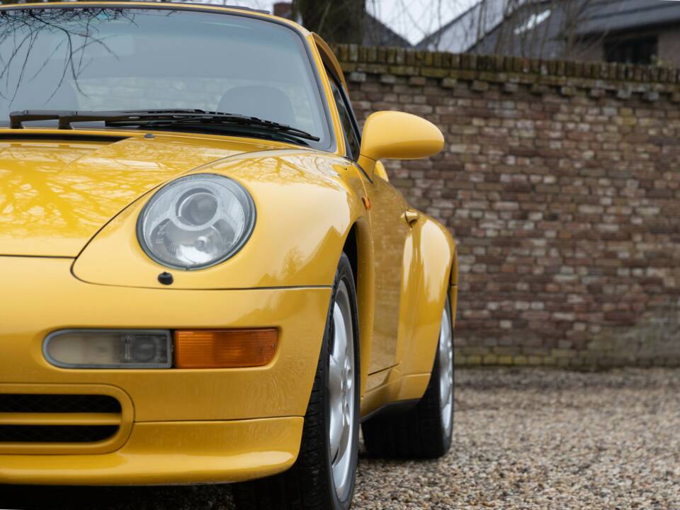 Bild 22/50 von Porsche 911 Carrera (1995)