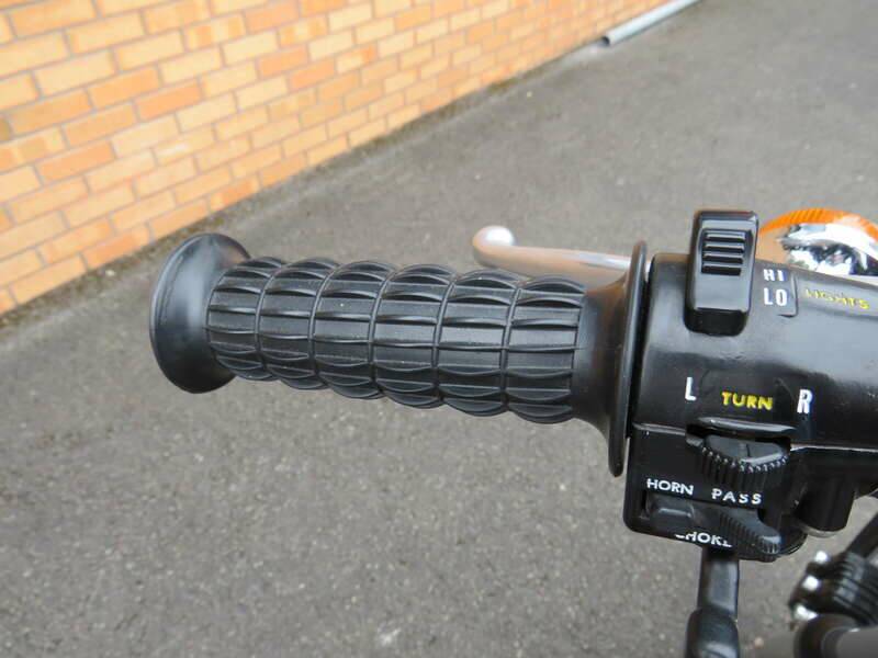 Image 12/48 of Kawasaki DUMMY (1974)