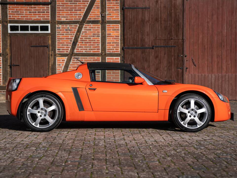 Bild 14/44 von Opel Speedster 2.2 (2002)