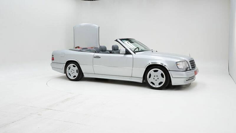 Bild 3/15 von Mercedes-Benz E 36 AMG (1995)