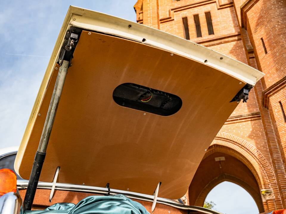 Bild 37/100 von Jaguar XK 150 DHC (1959)