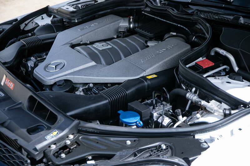 Image 17/33 of Mercedes-Benz C 63 AMG "Edition 507" (2013)