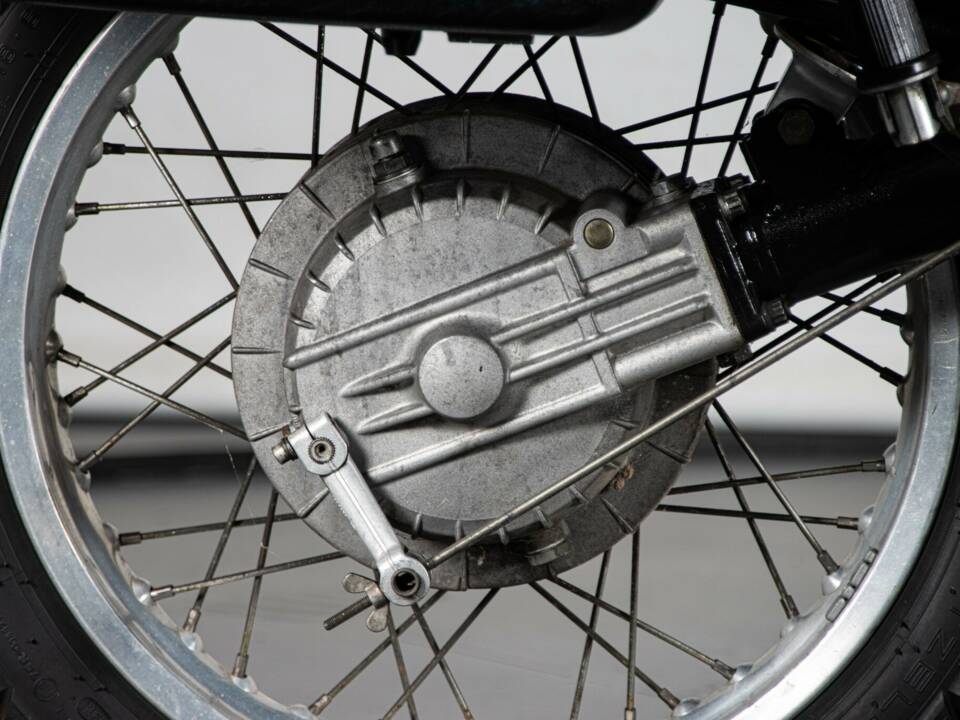 Image 33/50 of BMW R 80 GS (1986)