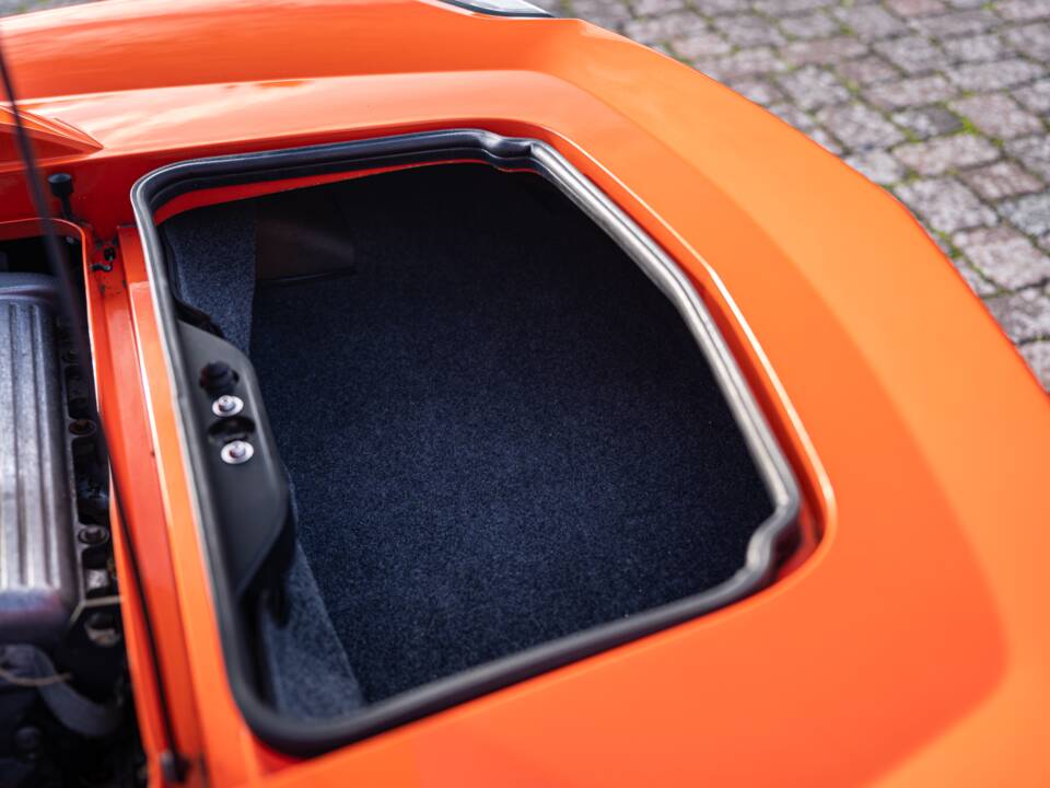 Bild 29/44 von Opel Speedster 2.2 (2002)
