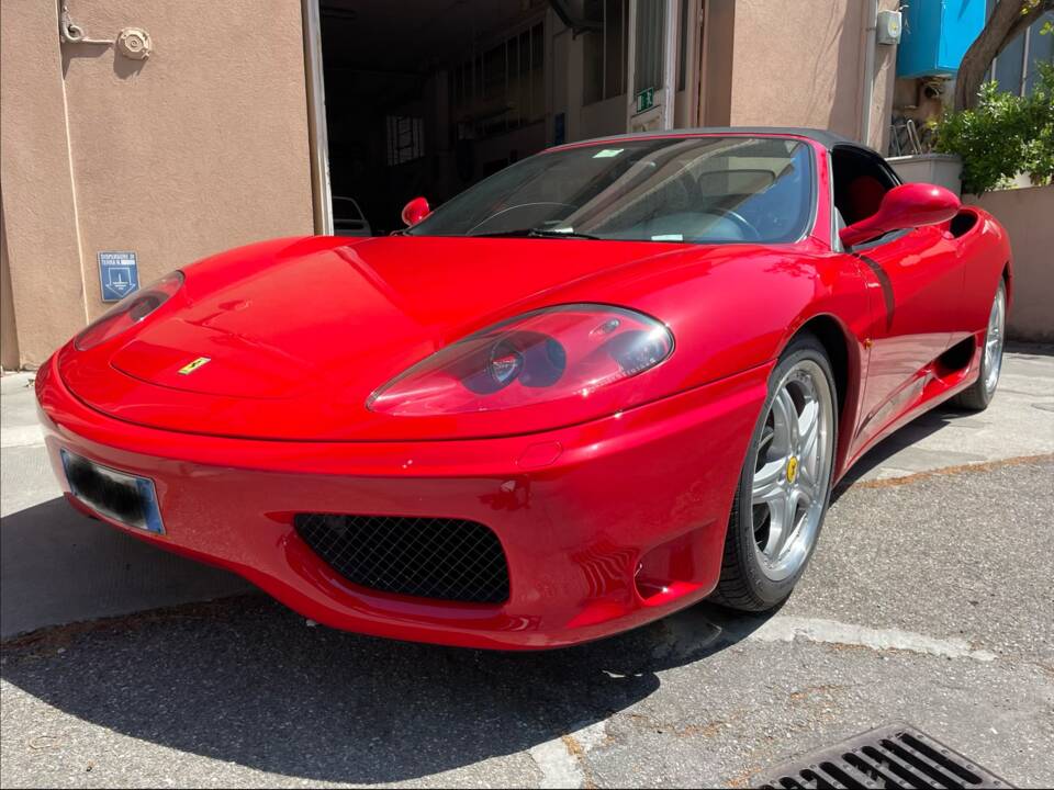 Image 17/41 of Ferrari 360 Spider (2003)