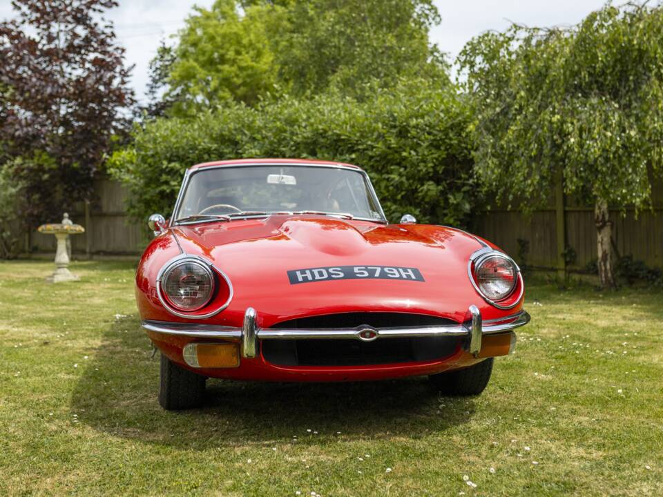 Immagine 16/19 di Jaguar E-Type (1969)