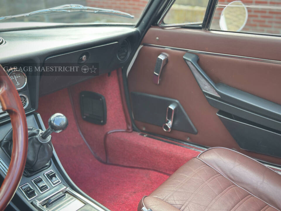 Afbeelding 31/72 van Alfa Romeo 2000 Spider Veloce (1981)