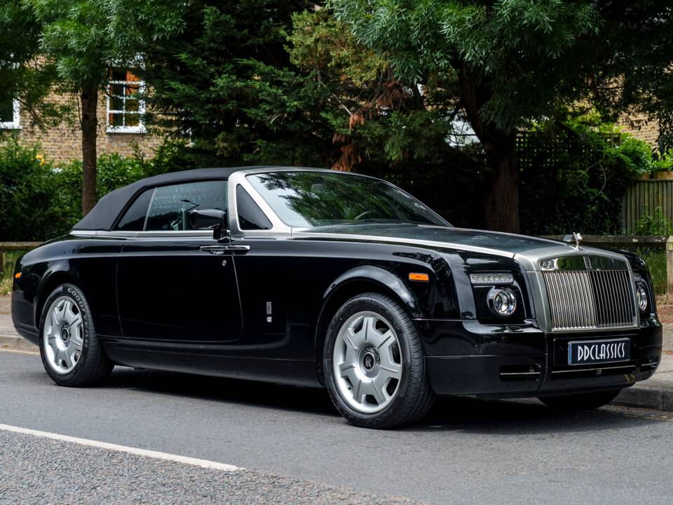 Image 7/35 of Rolls-Royce Phantom DHC (2008)