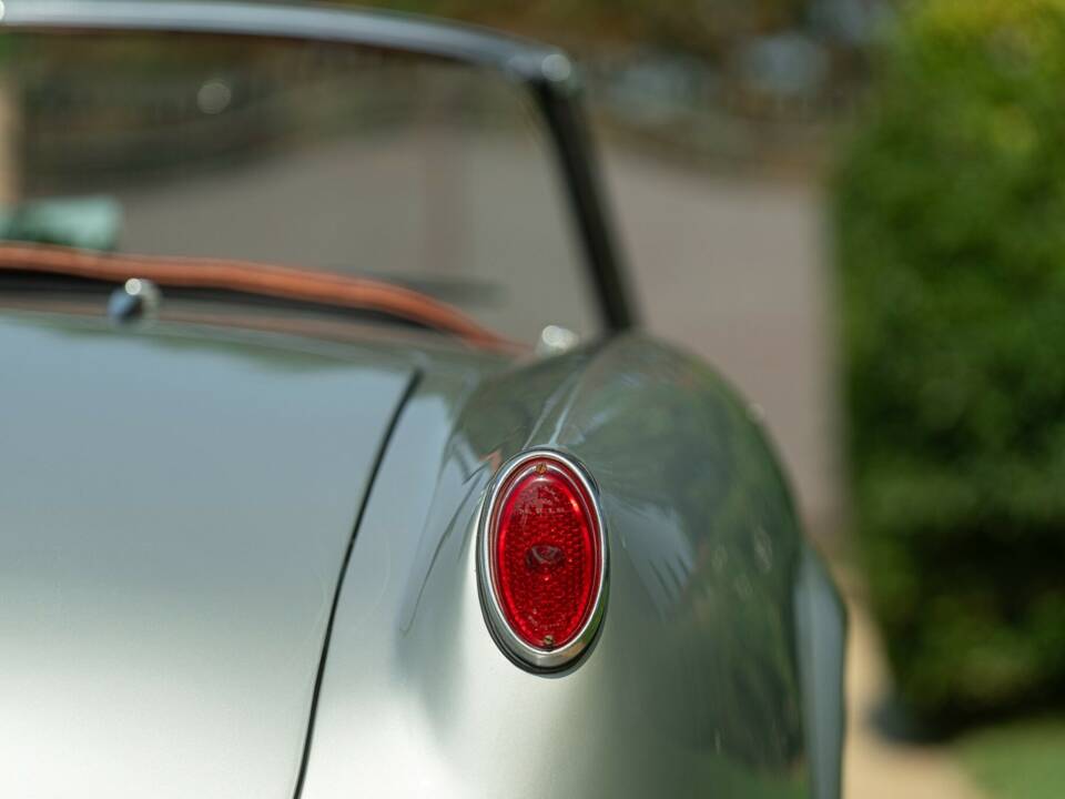 Image 34/50 of Lancia Aurelia B24 Convertible (1958)