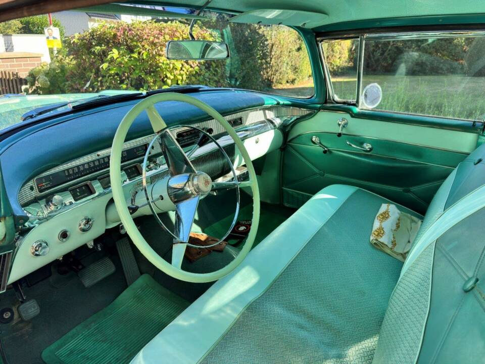 Bild 9/32 von Buick 60 Century (1956)