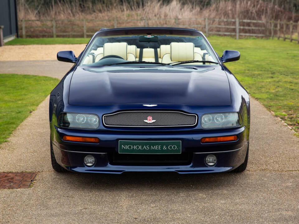 Immagine 21/99 di Aston Martin V8 Volante (1999)