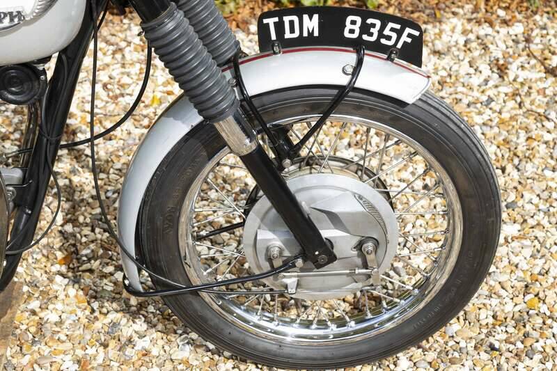 Immagine 18/37 di Triumph Bonneville T120 (1968)