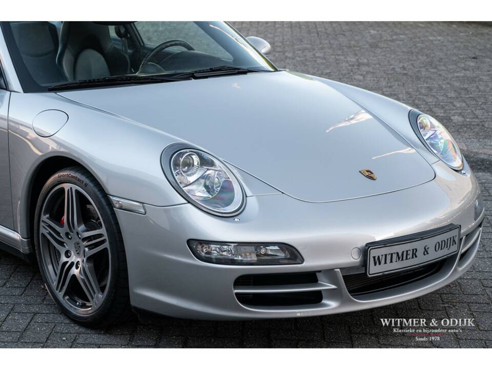 Bild 9/33 von Porsche 911 Carrera 4S (2007)