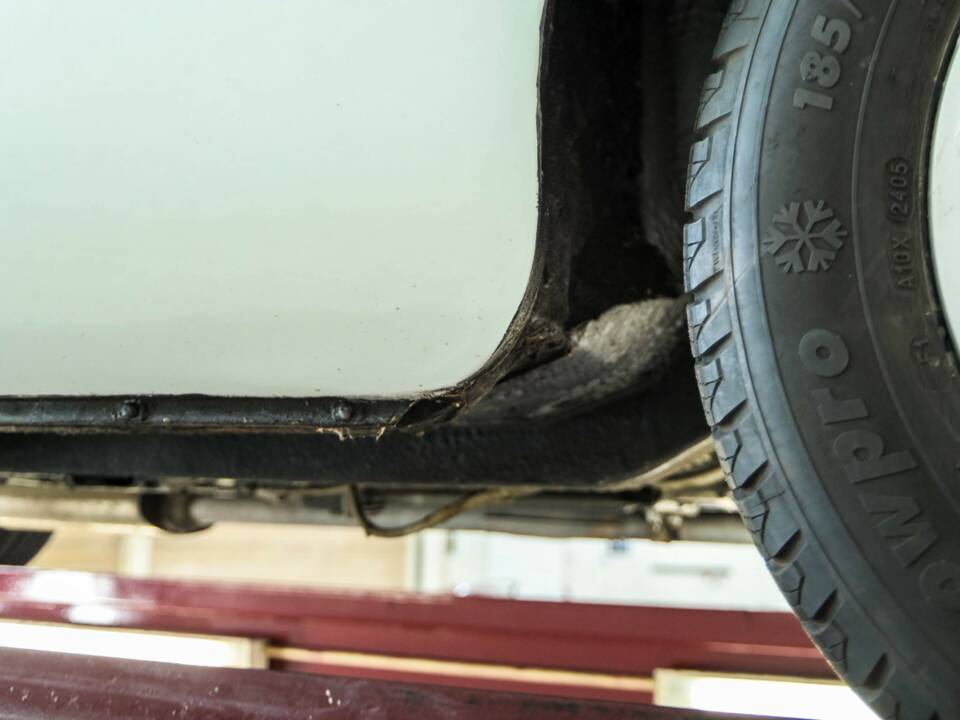 Bild 46/50 von MG MGB (1977)