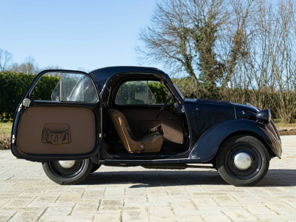Image 6/50 de FIAT 500 B Topolino (1948)