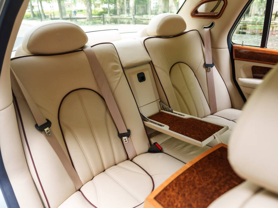 Immagine 26/31 di Rolls-Royce Silver Seraph (2002)