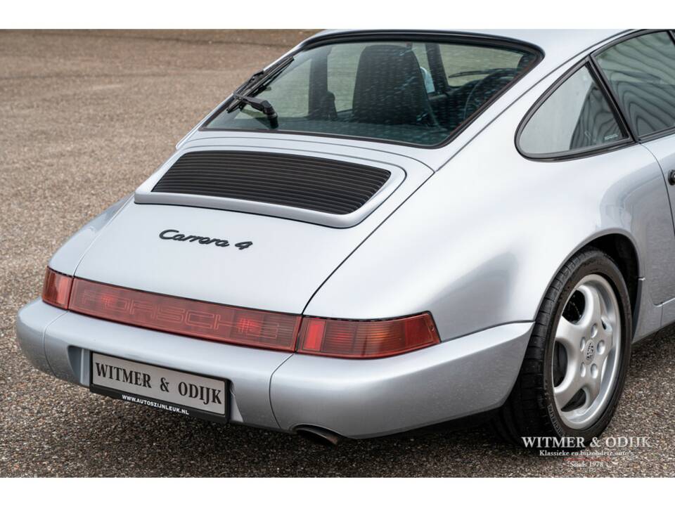 Bild 11/23 von Porsche 911 Carrera 4 (1993)