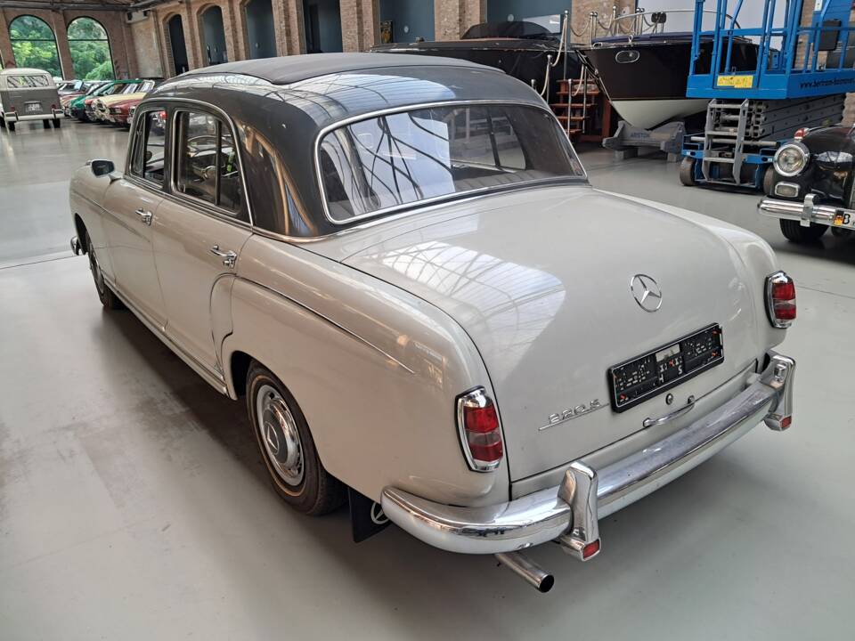 Imagen 16/18 de Mercedes-Benz 220 S (1958)