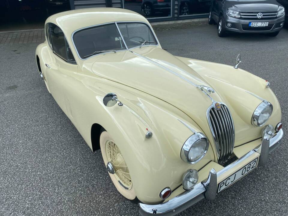 Bild 2/8 von Jaguar XK 140 FHC (1956)