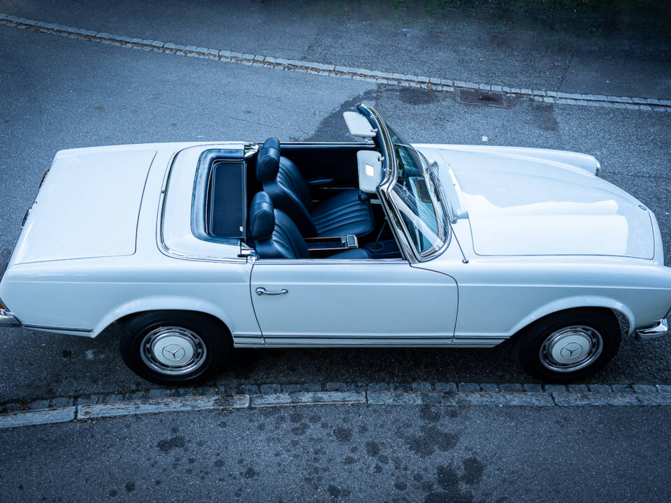 Image 15/15 of Mercedes-Benz 280 SL (1970)