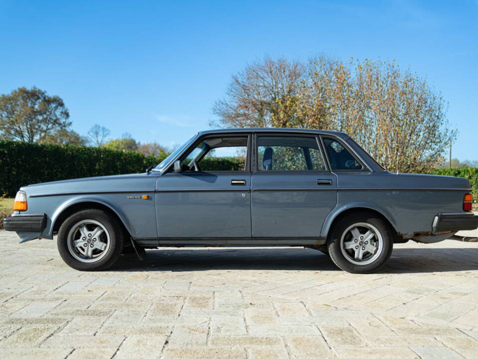 Bild 5/50 von Volvo 240 Diesel (1984)