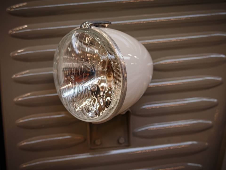 Bild 9/44 von Citroën HY (1974)