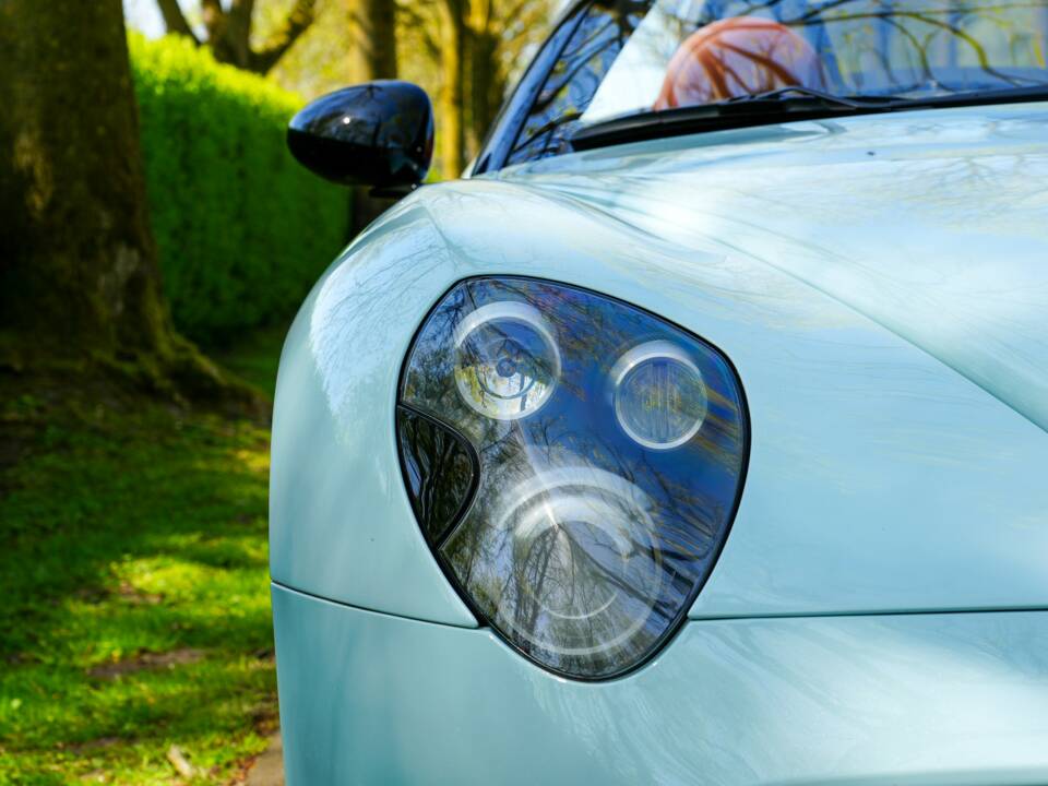 Image 24/40 of Alfa Romeo 8C Spider (2009)