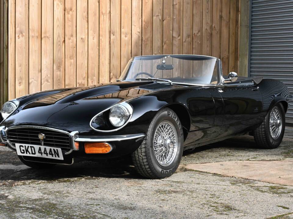 Bild 1/50 von Jaguar E-Type V12 (1974)