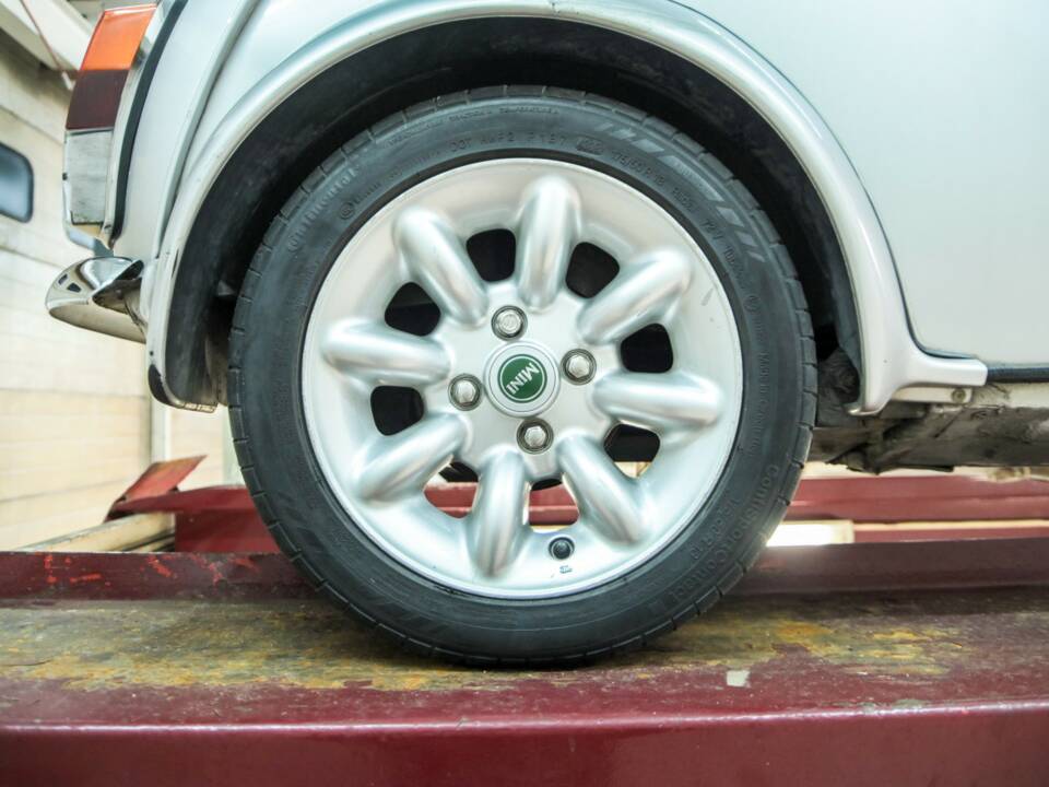 Bild 46/50 von Mini Cooper 1.3i MPI (1999)