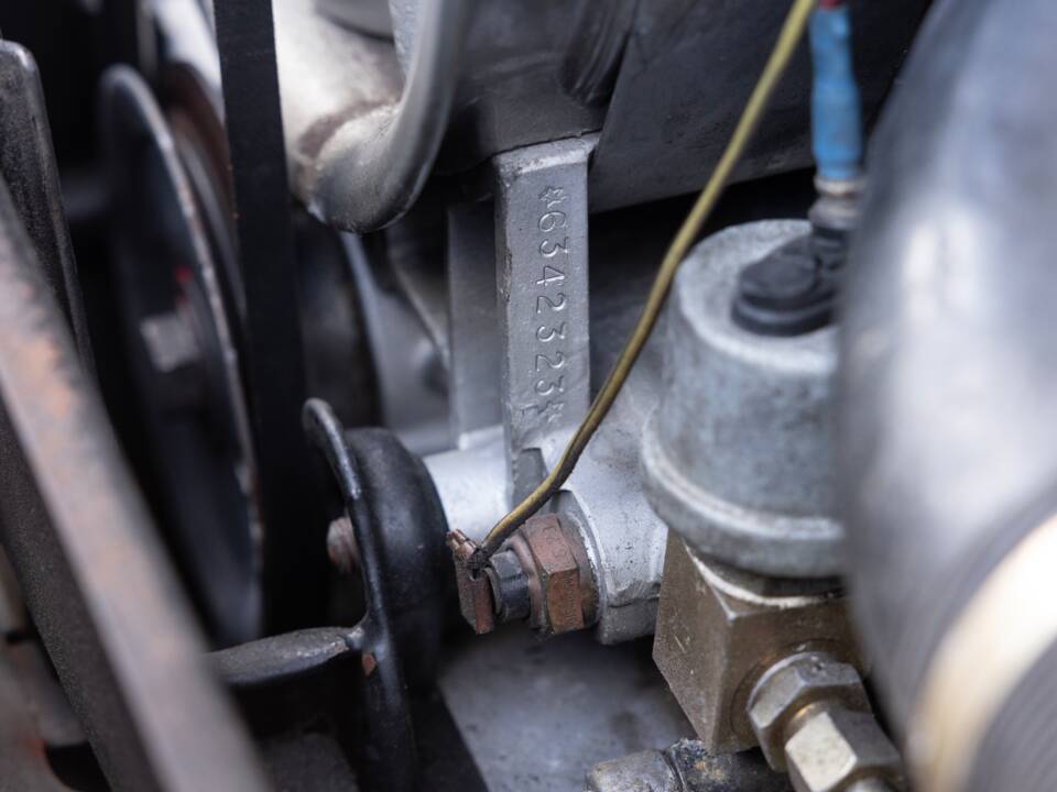 Image 45/58 of Porsche 911 2.7 S (1974)