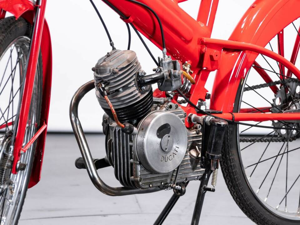 Image 28/50 of Ducati DUMMY (1953)