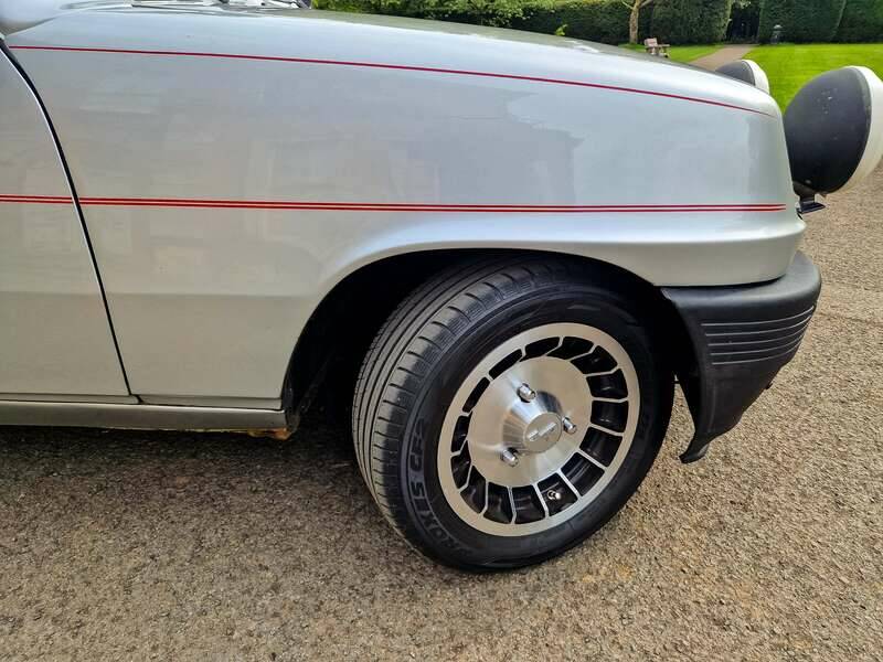 Image 33/50 of Renault R 5 Turbo 1 (1984)