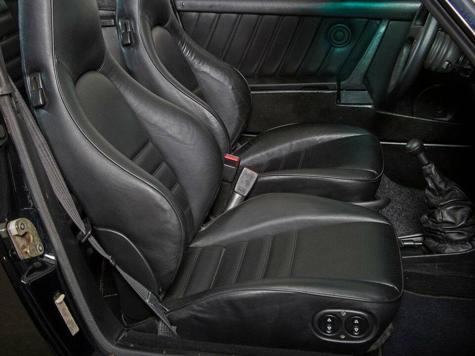 Bild 20/32 von Porsche 911 Carrera 3.2 (1986)