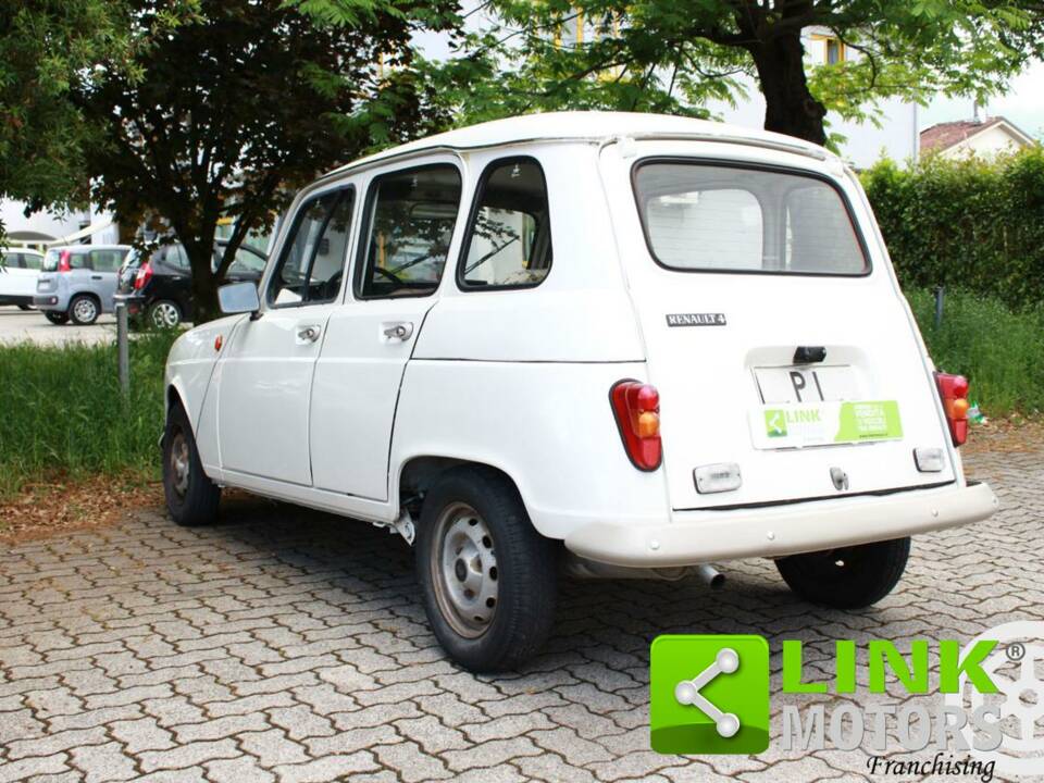 Bild 3/10 von Renault R 4 (1987)