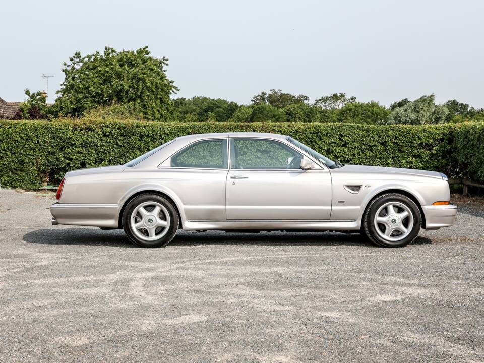 Image 9/49 de Bentley Continental R (2003)
