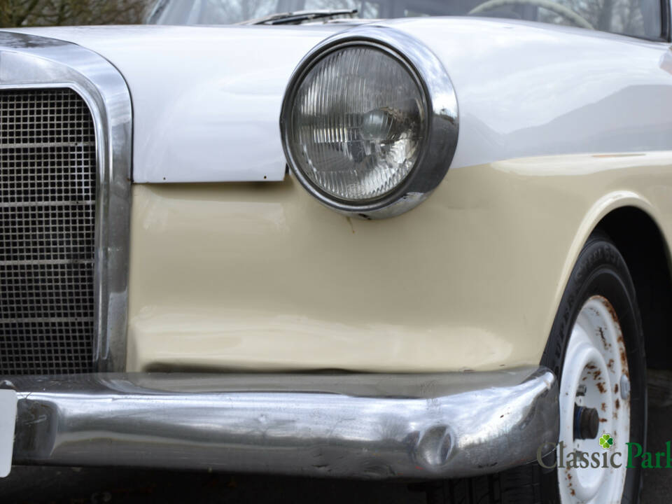 Bild 36/47 von Mercedes-Benz 190 Db (1963)