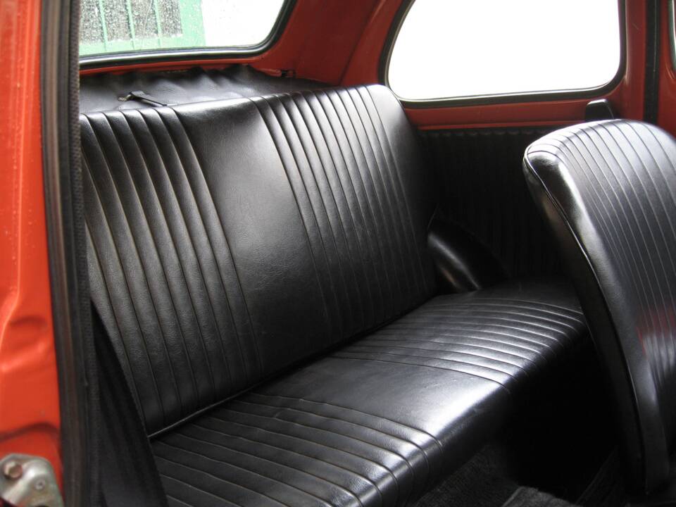 Image 15/21 de FIAT 500 L (1970)
