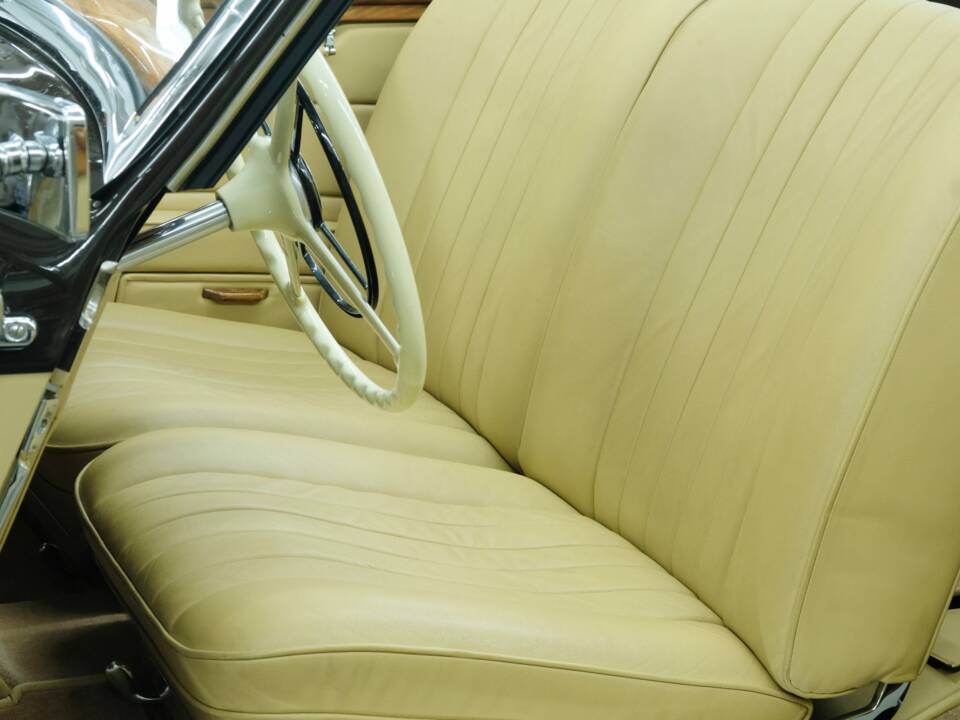 Bild 35/50 von Mercedes-Benz 320n Cabriolet A (1938)