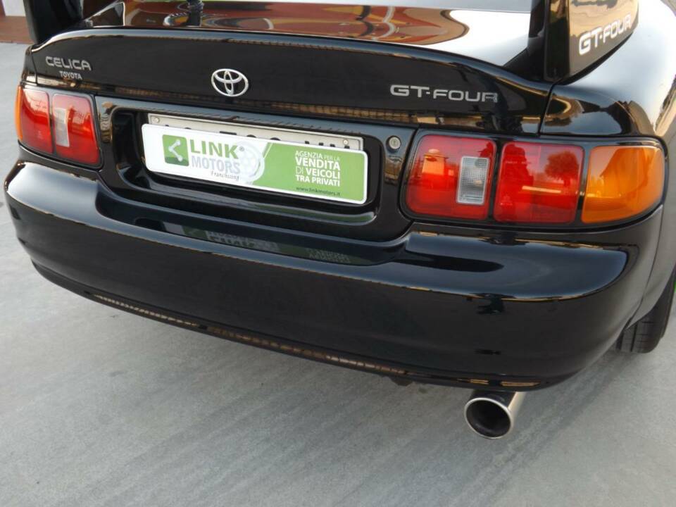 Image 37/50 of Toyota Celica GT-Four (1996)
