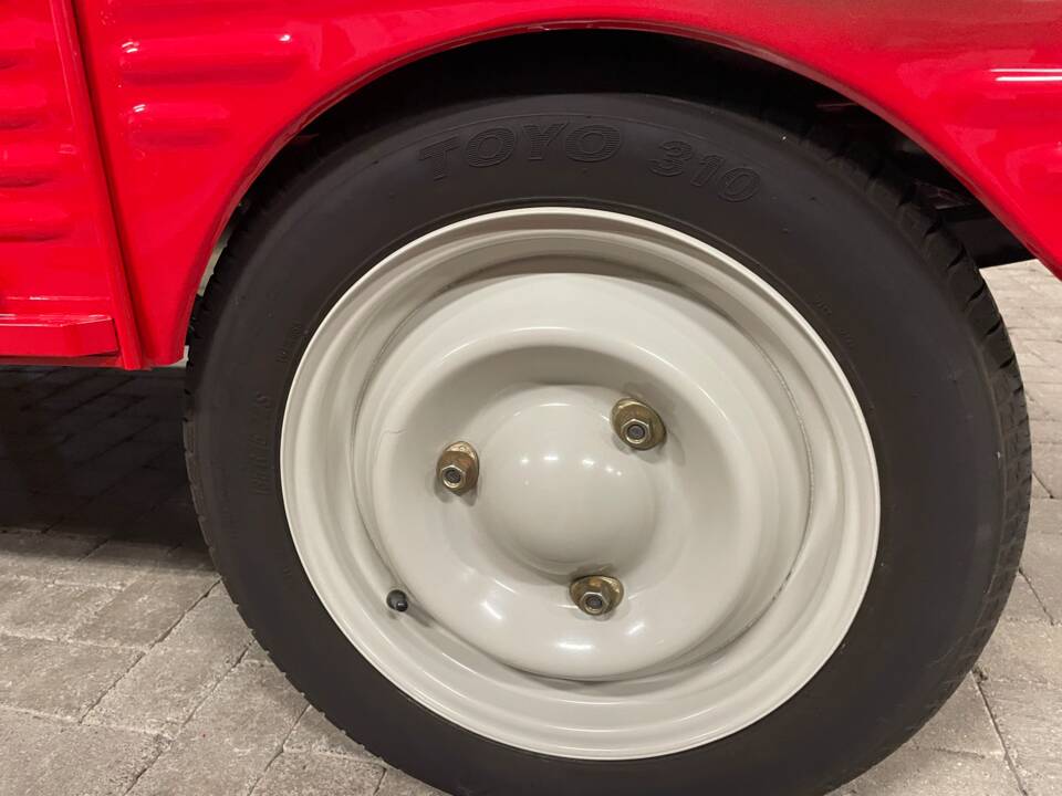 Image 20/23 of Citroën AZU (1962)