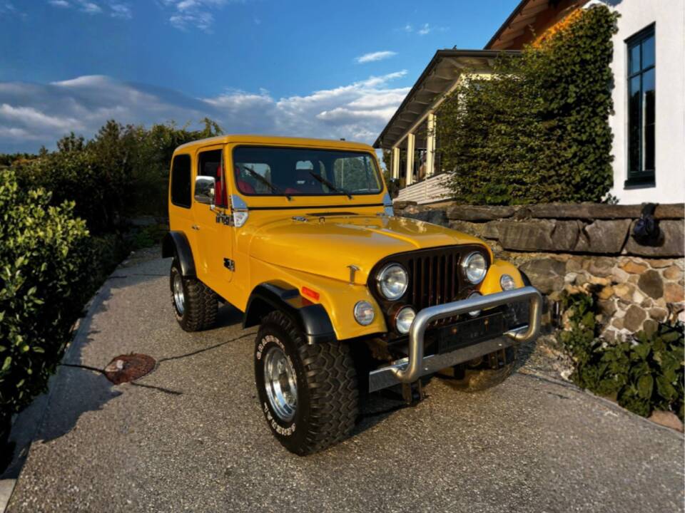 Image 2/88 de Jeep CJ-7 2.4L Diesel (1980)