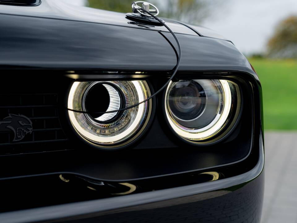 Image 13/86 of Dodge Challenger SRT "Black Ghost" (2023)