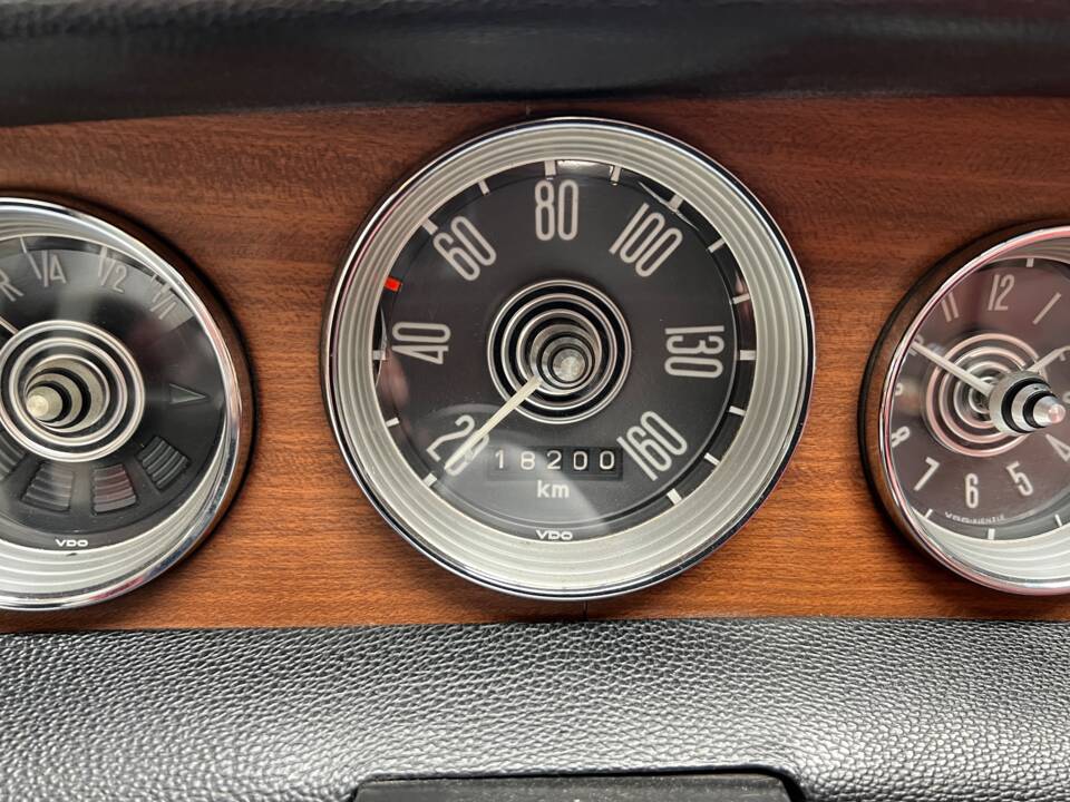 Image 20/37 of Volkswagen Karmann Ghia 1600 L (1968)