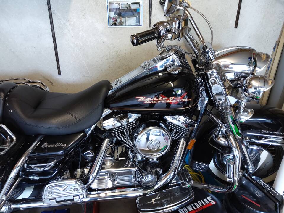 Afbeelding 7/10 van Harley-Davidson DUMMY (1997)