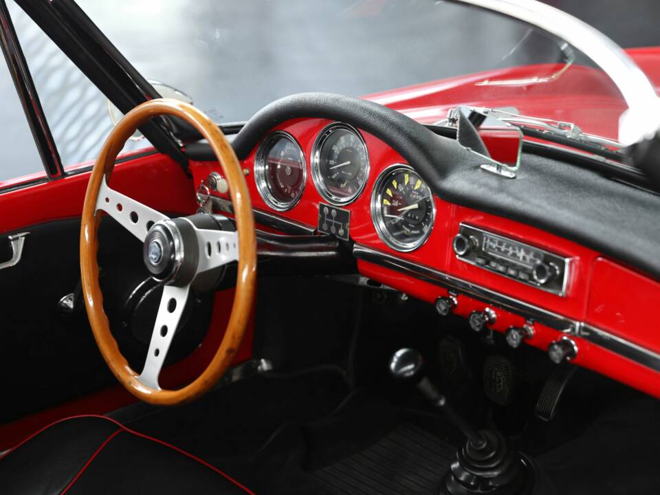 Image 39/50 of Alfa Romeo Giulietta Spider (1962)