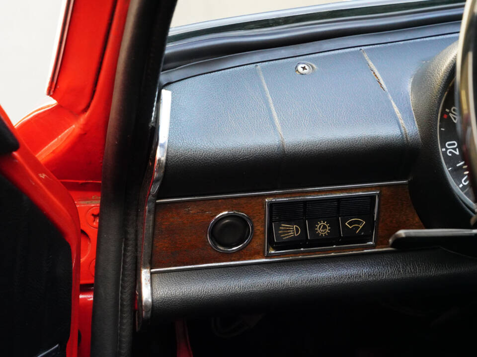 Image 20/94 of FIAT 850 Coupe (1966)