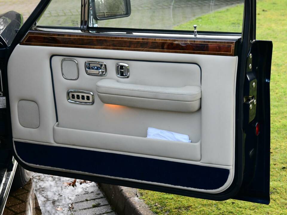 Bild 30/50 von Rolls-Royce Silver Spur II (1993)
